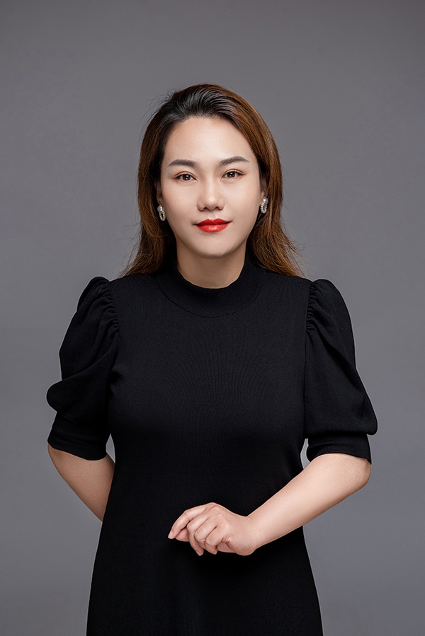 客戶經(jīng)理：李珊